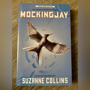 Mockingjay Large Print Edition Book